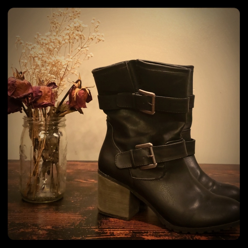 Leila Stone black moto boots 3 inch heel